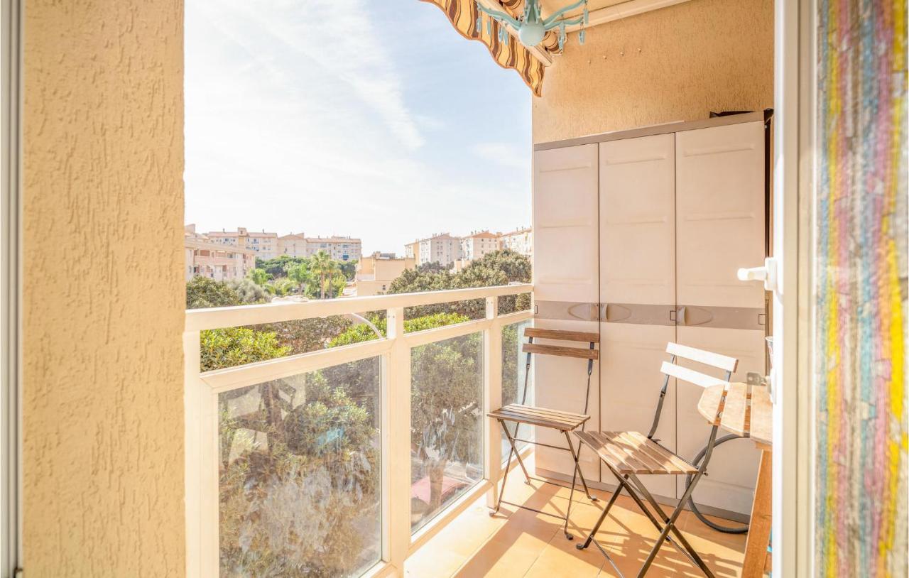 Cozy Apartment With Pool Torremolinos Eksteriør bilde