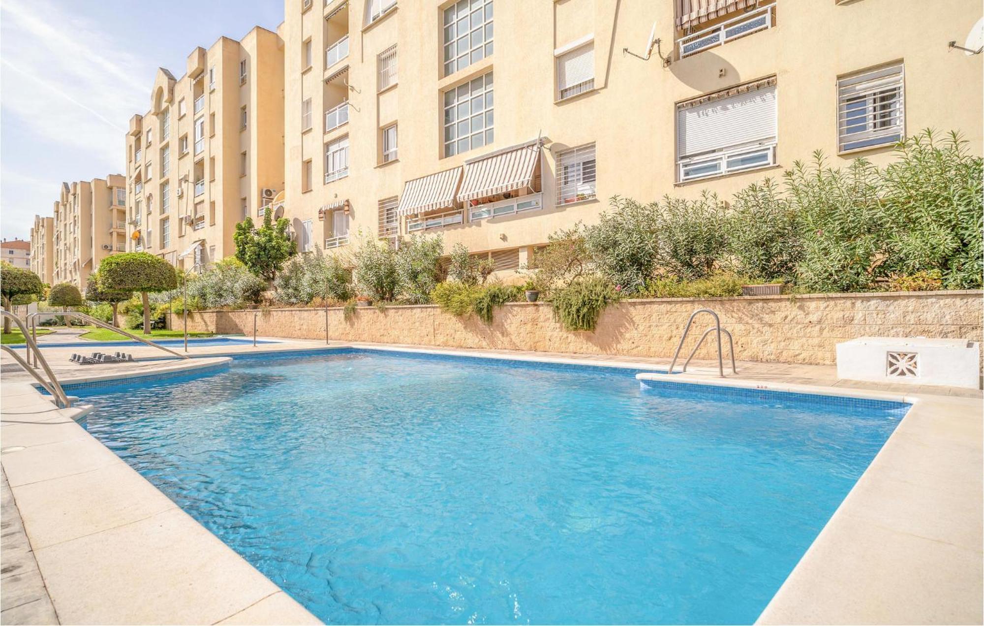 Cozy Apartment With Pool Torremolinos Eksteriør bilde